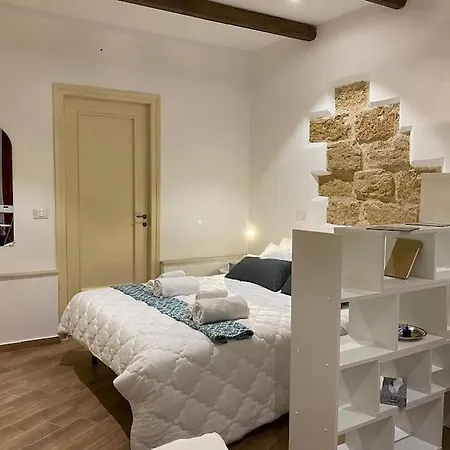 Apartmán Casuzza Palazzo Storico, Stazione *