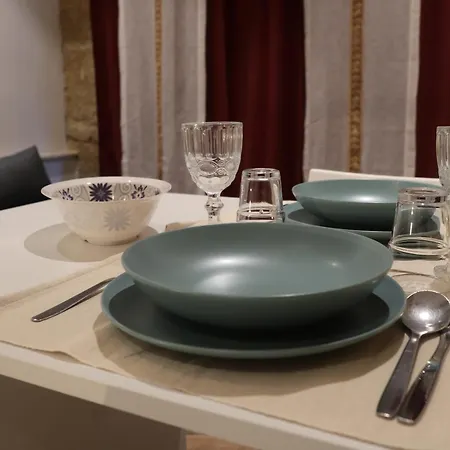 Apartment Casuzza Palazzo Storico, Stazione *
